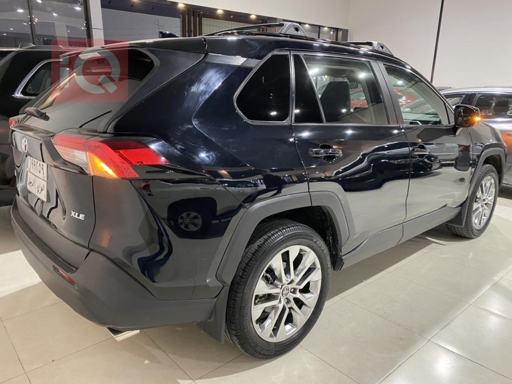 تويوتا راف 4